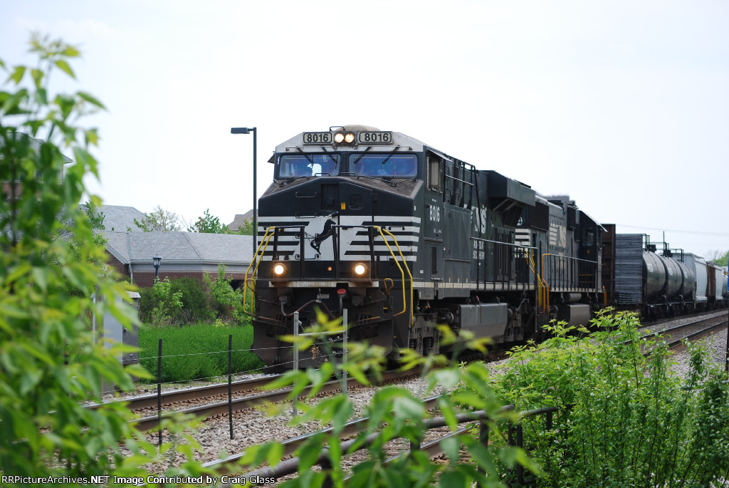 NS 8016 getting closer